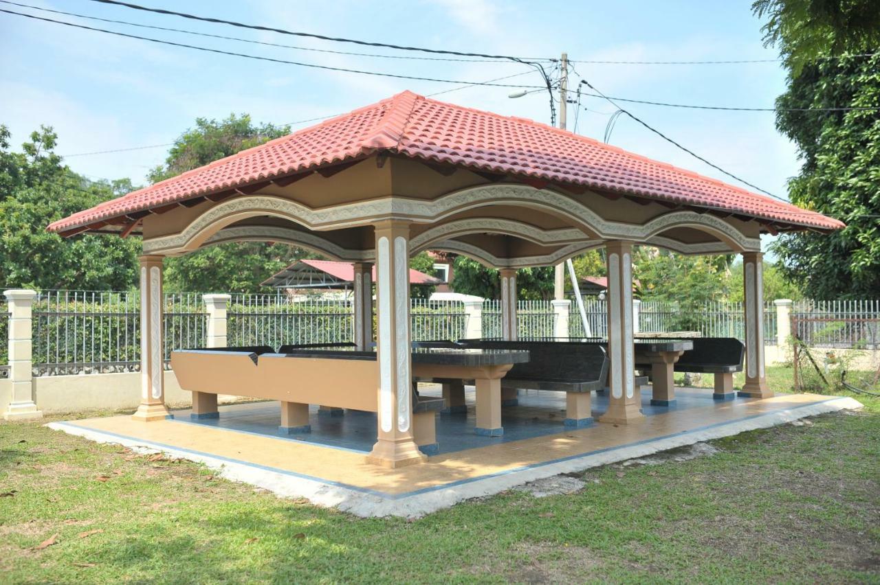 Green Town Hotel & Resort Port Dickson Ngoại thất bức ảnh