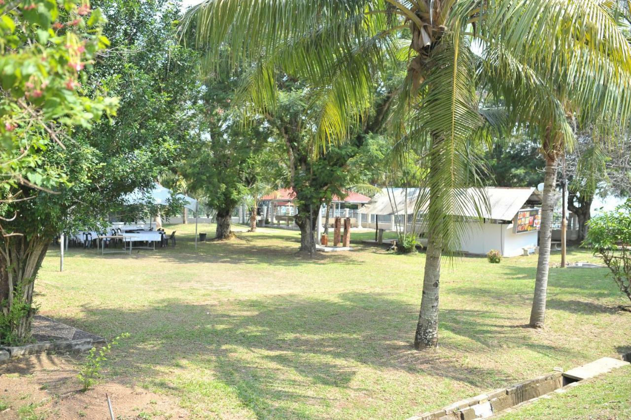 Green Town Hotel & Resort Port Dickson Ngoại thất bức ảnh
