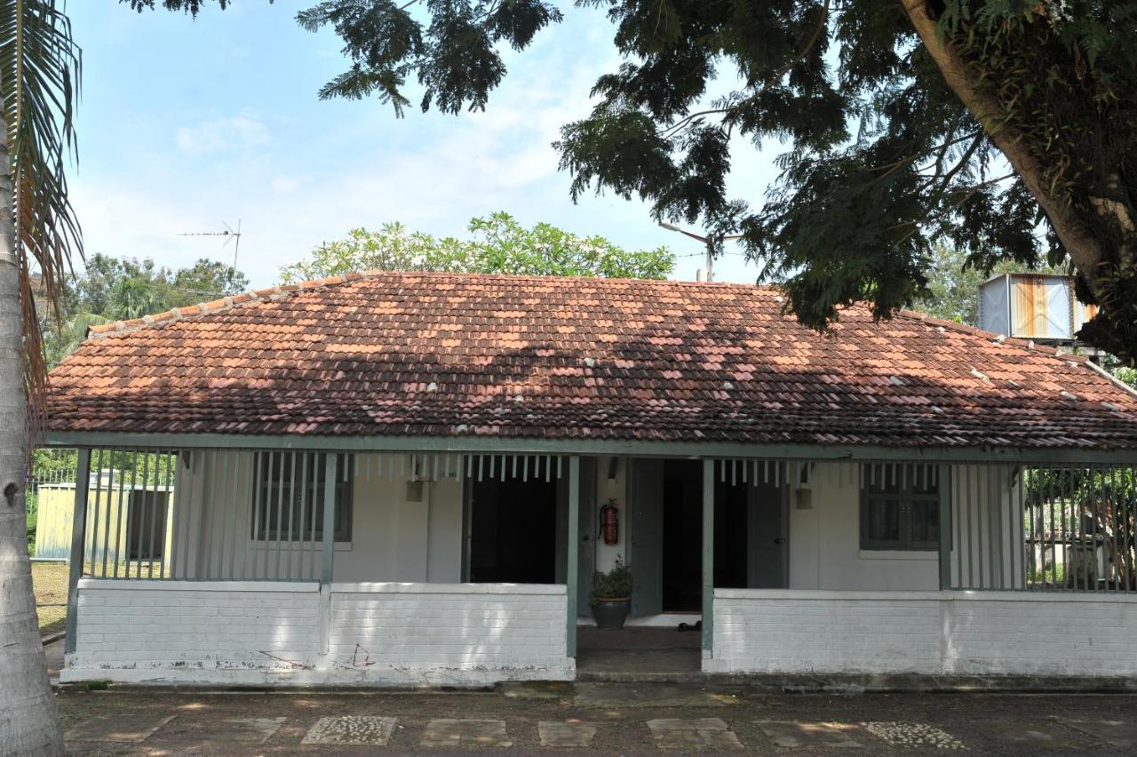 Green Town Hotel & Resort Port Dickson Ngoại thất bức ảnh